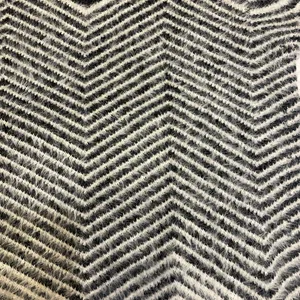 100% Acrylic Sweater. Womens. Small. Black & White Chevron. Fluffy Soft Texture. thumbnail 12