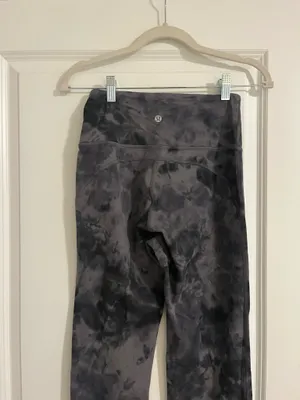 lululemon leggings thumbnail 2