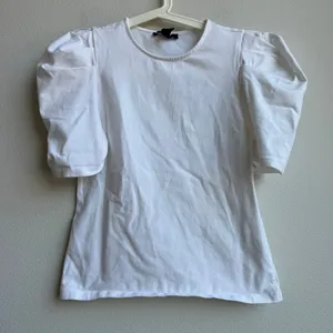 Forever 21 White Puff Sleeve 94% Cotton Career Office Wear Blouse Size Medium thumbnail 1