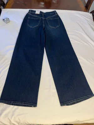 High-Rise Wide-Leg Jeans in Dark Blue thumbnail 9