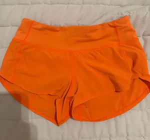 Lululemon Shorts thumbnail 1