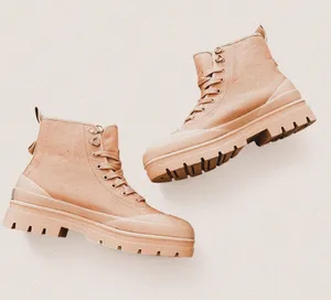 Everlane Canvas Utility Combat Platform Boots – Tan Lug Sole (6.5, NIB) thumbnail 1