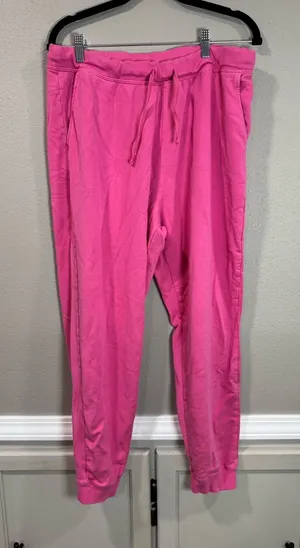 Nike Yoga Joggers Pink Size XL thumbnail 1