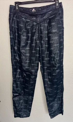 Free People Navy Metallic Shimmer Crop Pants Elastic Waist Hip Pockets Size S thumbnail 1