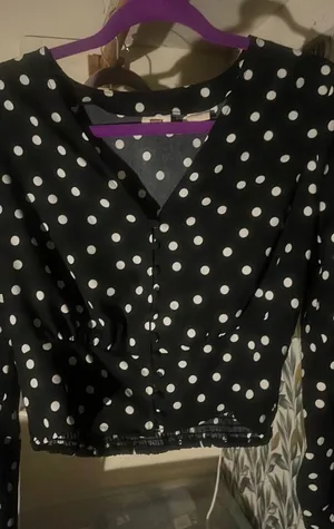 Levi’s Top Cropped Medium Top thumbnail 1