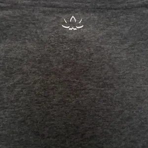 Beyond Yoga Featherweight Under Over Crop Tee thumbnail 6