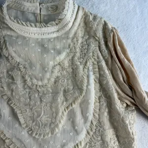 ANTHROPOLOGIE‎ Tiny M Medium Top Finja Embroidered Blouse Romantic Victorian thumbnail 6