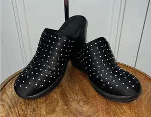 Women's Black‎ Studded Mules Size 10 Casual Chic Flats thumbnail 1