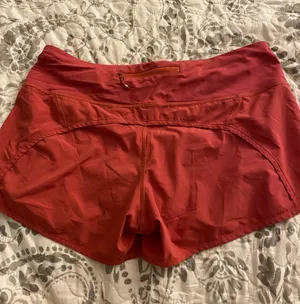 Lululemon Shorts thumbnail 2