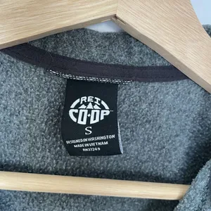 REI‎ Co-op gray fleece 3/4 zip sweater warm comfortable women's size small thumbnail 3