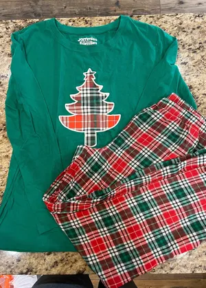 Christmas PJs Green Size M thumbnail 1