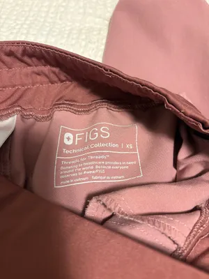 FIGS Mineral Mauve Joggers thumbnail 5