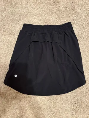 Lululemon black skirt thumbnail 2