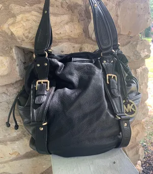 Michael Kors Satchel thumbnail 1