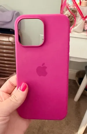 Apple phone case  thumbnail 1
