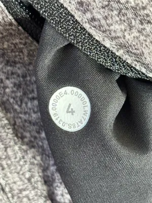 Lululemon Tracker Short 4" Heather Lux Multi Black size 4 W7AT8S thumbnail 4
