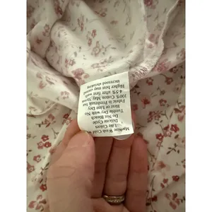 Petite Plume Pink White Floral Cottagecore Button-up Short sleeved Pajama Top M thumbnail 6
