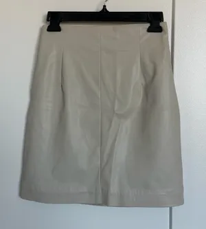 H&M Light Beige Faux Leather Mini Skirt thumbnail 1