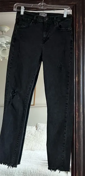 Agolde Black Sophie High Rise Crop Jeans thumbnail 1