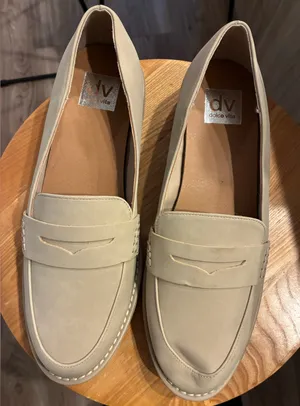 DV by Dolce Vita Women's Beige Loafers thumbnail 1