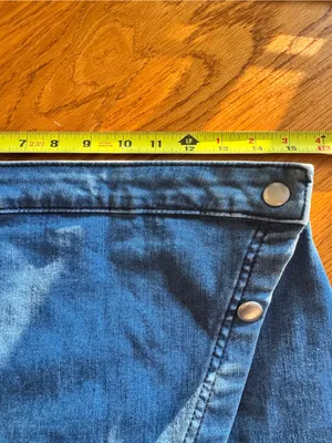 Free People We the Free Skirt Womens 12 Denim Mini Jean Cross Front Snaps thumbnail 6