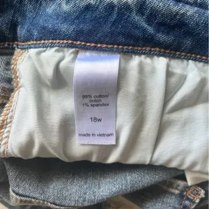 Maurices Distressed Light Wash Skinny Jean Size 18W thumbnail 4