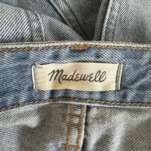 Madewell Relaxed High Waisted Denim Shorts Distressed 3 Inch Size 27 thumbnail 6