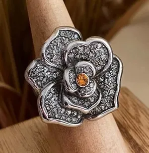 TK316 Stainless Steel Topaz Rhinestone Flower Ring Size 6 thumbnail 1