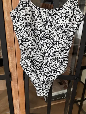 NEW Victoria’s Secret PINK one piece swimsuit scoop back daisy floral print thumbnail 5