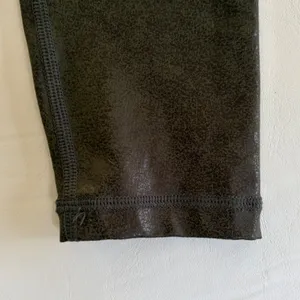 OFFLINE by Aerie Crackle Metallic High Waisted Leggings Olive Green‎ XS thumbnail 8