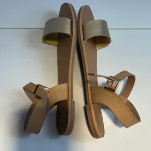 Dream Pairs Hoboo‎ Gold Nude Flat Ankle Strap Sandals 8.5 Metallic Minimalist thumbnail 7