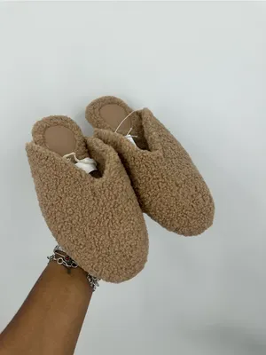 Universal Thread Fuzzy Loafers Sandals Women's Size 8 Boho New Without Tag thumbnail 2