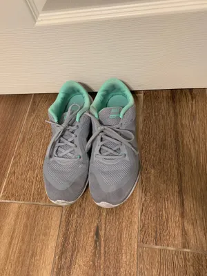 Nike Flex TR 6 Gray/Mint Sneakers Sz 9 thumbnail 2