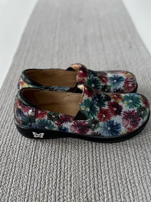 Alegria Multicolored Rainbow Floral Gray Nursing Comfort Clogs Shoes Sz 39 thumbnail 3
