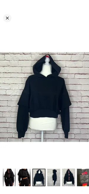 FP Movement Snow Flow Hoodie in Black Combo NWT. Gorgeous cropped hoodie. Two-layer sleeves. Stretchy oversize boxy fit. 20.5” bust 17.5” long thumbnail 3
