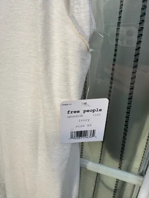 Y💐We The Free Women's White Scoop Neck Tank thumbnail 6