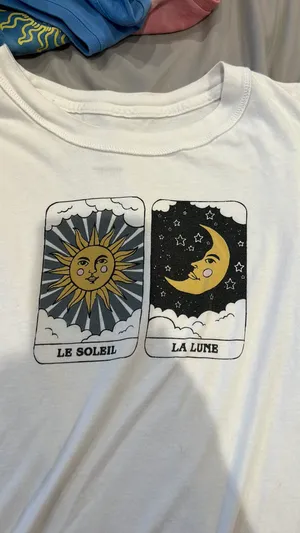 Tshirt thumbnail 2