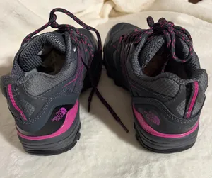North face hiking shoes Gray Size 6.5 thumbnail 5