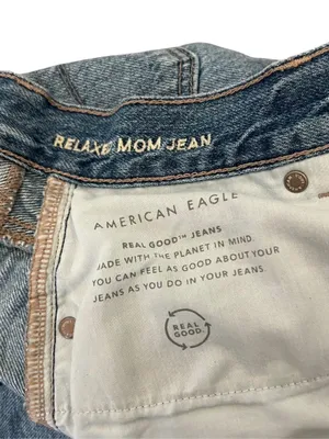 American Eagle Relaxed Mom Jeans Light Wash Size 2 Ripped thumbnail 7