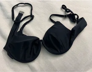 Bathing suit top thumbnail 1