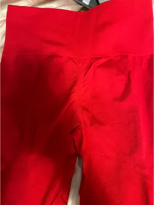 red soft leggings with scrunch thumbnail 2