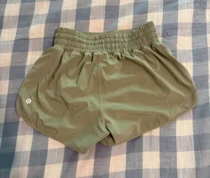 Lululemon Shorts thumbnail 1