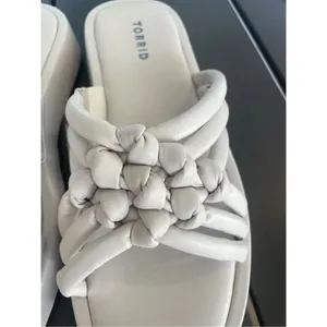 NWOB Torrid Braided Chunky Platform Slide Sandals Bone White 8.5 WW thumbnail 11
