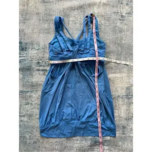 Lululemon Nouveau Limits Tank in Porcelain Blue Size 4 thumbnail 4