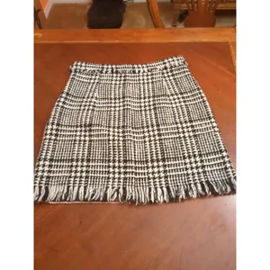 Zara Woman Tweed Mini Skirt S Plaid Houndstooth Black White Size S thumbnail 11