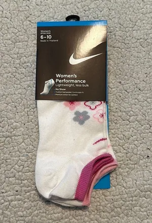 Nike Performance Lightweight No Show Socks thumbnail 1