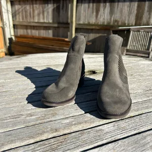 Cole Haan Peetz‎ 45mm Water Resistant Round Toe Bootie size 6 thumbnail 2