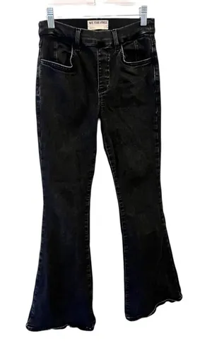 We The Free Crvy Washed Black‎ Flare Jeans Elastic Waist Size Small thumbnail 1