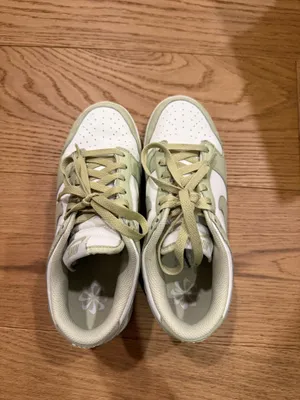 Nike Dunk Low Women’s thumbnail 2
