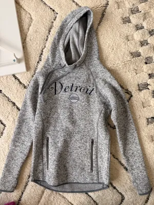 Antigua Detroit Pistons hoodie thumbnail 1